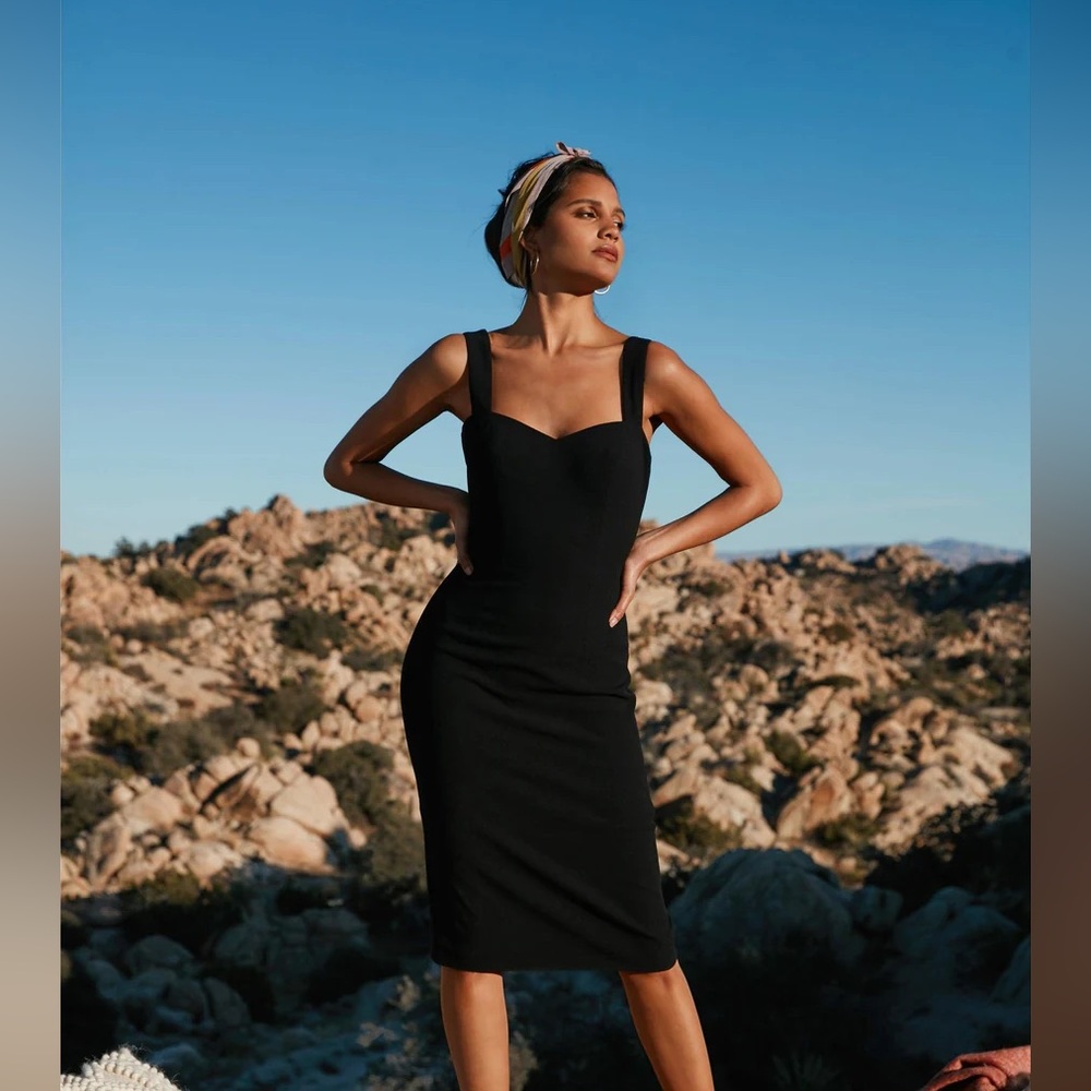 NEW- Dress The Population Nicole Dress